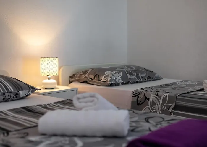 Barbara Σπίτι διακοπών Τρογκίρ