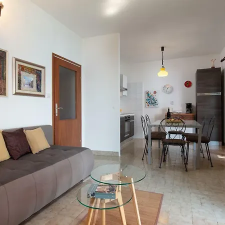 Dom wakacyjny Barbara Trogir