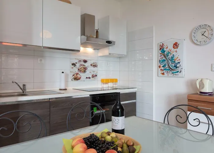 Holiday Barbara * Trogir